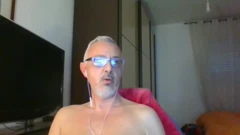 nevenerabis online show from March 10, 5:07 pm