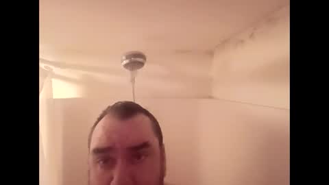 Snapshot of neverseentthatb4 chatting on February 23, 11:51 am Matt online show from February 23, 11:51 am