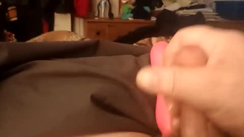 Snapshot of neverseentthatb4 chatting on April 8, 6:24 am Matt online show from April 8, 6:24 am