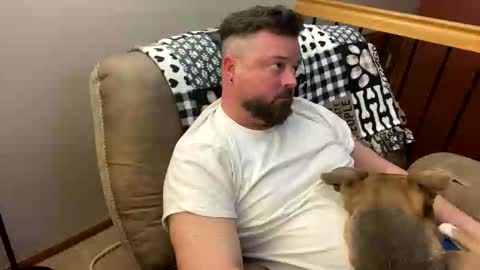 Snapshot of neverwinter44 chatting on March 17, 5:55 am neverwinter44 online show from March 17, 5:55 am