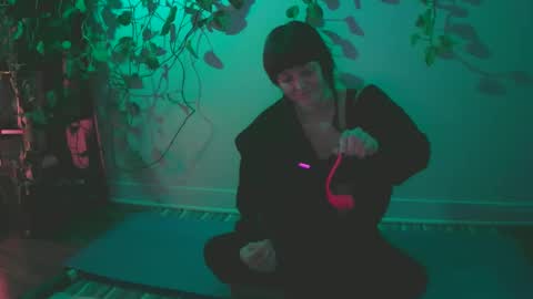 luna online show from January 2, 1:27 am