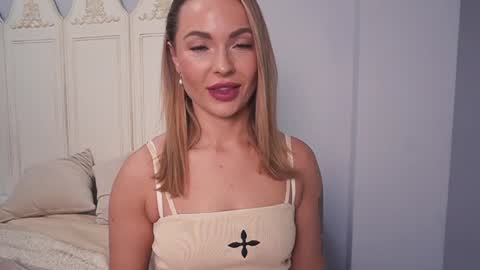 new dee online show from March 15, 11:49 am