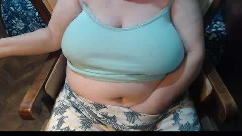 Lilly  online show from December 3, 9:01 pm