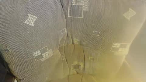 Snapshot of new_milf chatting on October 10, 3:00 pm Lilly  online show from October 10, 3:00 pm