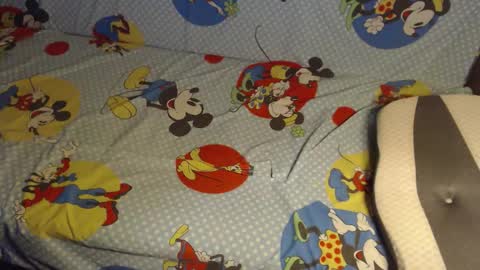 Snapshot of new_milf chatting on October 25, 3:03 am Lilly  online show from October 25, 3:03 am