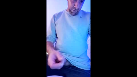 Snapshot of newboytoy38 chatting on March 5, 12:56 pm newboytoy38 online show from March 5, 12:56 pm