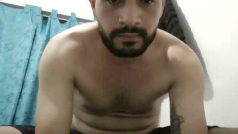 Snapshot of newerboy chatting on October 17, 4:59 am newerboy online show from October 17, 4:59 am