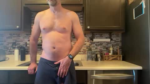 newguy_097 online show from November 6, 11:37 pm