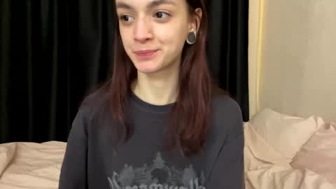 Snapshot of newproject_ chatting on March 2, 11:42 pm Nova online show from March 2, 11:42 pm