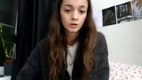 Snapshot of newproject_ chatting on November 17, 6:24 pm Nova online show from November 17, 6:24 pm