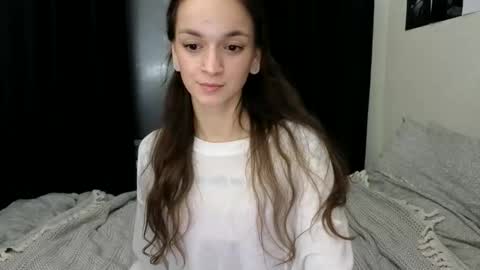 Snapshot of newproject_ chatting on December 3, 7:01 pm Nova online show from December 3, 7:01 pm