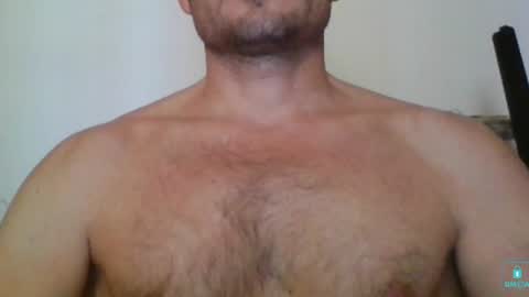 newtyguy90 online show from December 24, 10:33 am