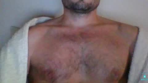 newtyguy90 online show from December 30, 7:04 am