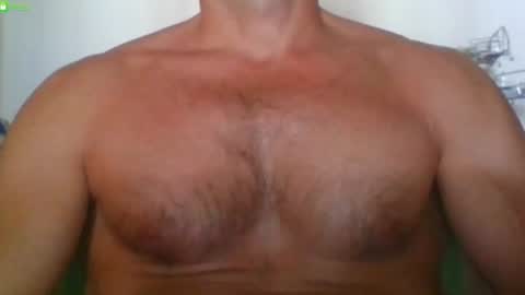 newtyguy90 online show from June 17, 2:29 pm