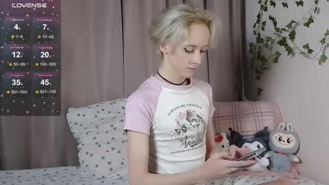 Snapshot of nextvibe1 chatting on October 15, 7:03 pm NextVibe1 online show from October 15, 7:03 pm