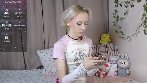 Snapshot of nextvibe1 chatting on November 13, 6:29 pm NextVibe1 online show from November 13, 6:29 pm