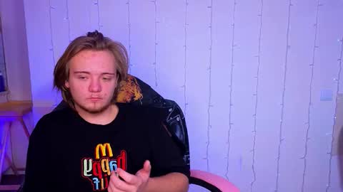 nexxxusme online show from February 3, 2:53 am