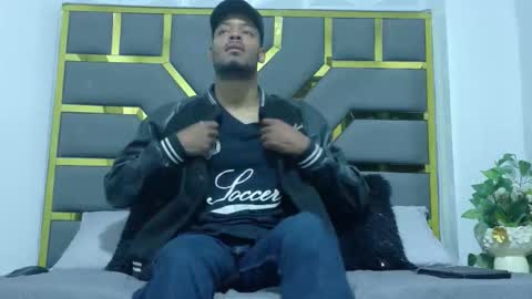 Snapshot of neytanmalcon chatting on November 9, 2:54 am neytanmalcon online show from November 9, 2:54 am