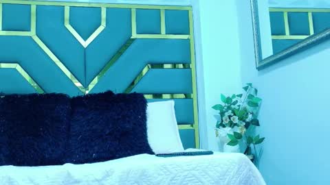 Snapshot of neytanmalcon chatting on December 14, 7:40 pm neytanmalcon online show from December 14, 7:40 pm