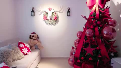   online show from December 2, 4:57 pm