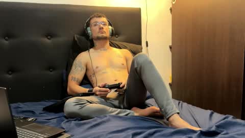 neythancopper online show from March 14, 11:59 am