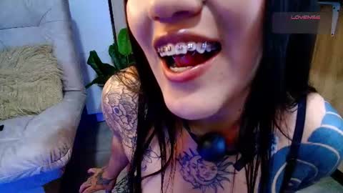 Valery Gonzales online show from June 25, 4:01 am