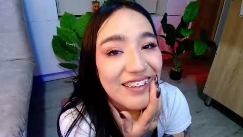 Valery Gonzales online show from July 29, 4:32 am