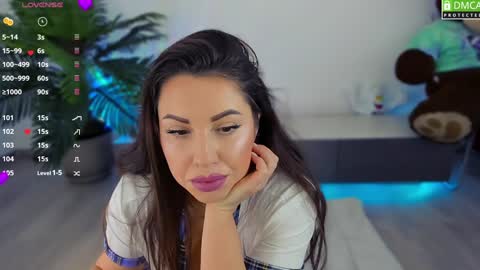 Snapshot of neytirii chatting on December 16, 8:31 am Neytirii online show from December 16, 8:31 am