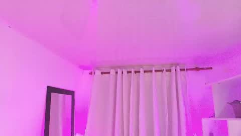  Angie   Instagram  angie julianac add me online show from April 25, 2:25 am