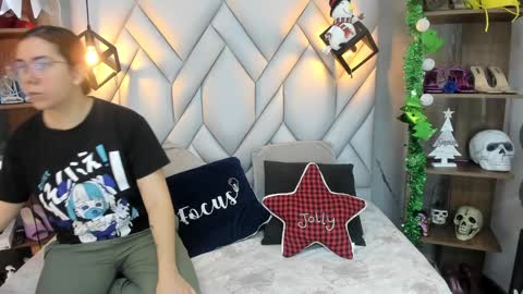 Milena online show from December 27, 1:07 pm