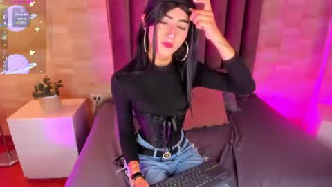 Nico  online show from July 22, 8:22 pm