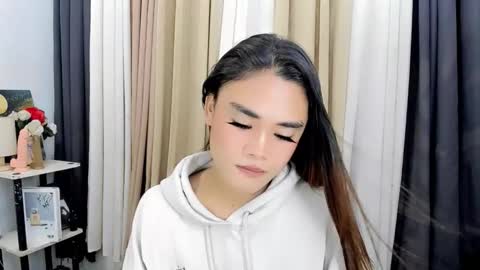 hottie nicole online show from February 14, 1:02 am
