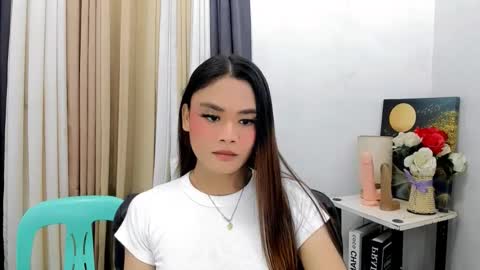 hottie nicole online show from February 15, 1:02 am