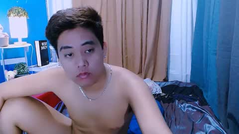 Snapshot of nhics_and_hades chatting on December 21, 5:07 pm nhics and hades online show from December 21, 5:07 pm