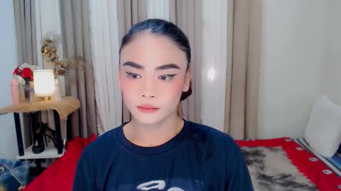 Snapshot of nhics_and_hades chatting on October 7, 12:41 am nhics and hades online show from October 7, 12:41 am