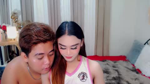 Snapshot of nhics_and_hades chatting on October 8, 1:58 am nhics and hades online show from October 8, 1:58 am