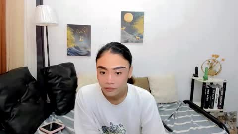 Snapshot of nhics_and_hades chatting on October 11, 11:58 pm nhics and hades online show from October 11, 11:58 pm