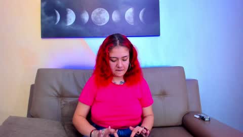 Snapshot of nia_stark chatting on December 30, 3:02 pm Estefani online show from December 30, 3:02 pm