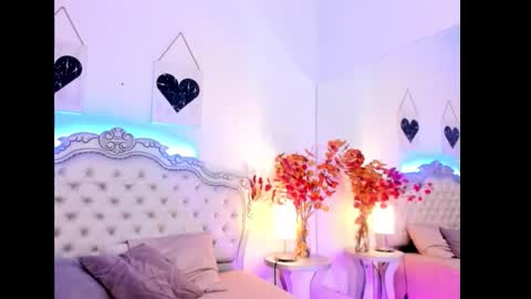 Snapshot of niacolussi chatting on October 13, 7:25 pm niacolussi online show from October 13, 7:25 pm