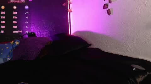  niakat  online show from May 22, 9:31 pm