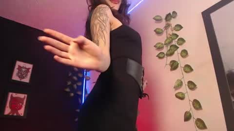  niakat  online show from June 11, 2:53 am
