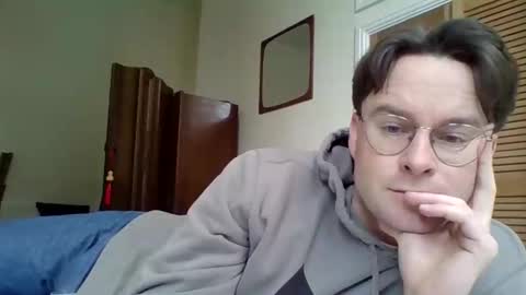 niallthewanderer online show from April 3, 4:38 pm