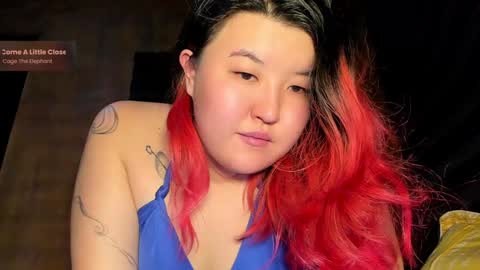 Kim online show from December 8, 5:33 pm