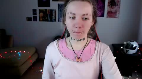 Snapshot of nica_kawaii chatting on April 13, 7:47 am nica_kawaii online show from April 13, 7:47 am
