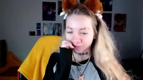 Snapshot of nica_kawaii chatting on April 27, 6:22 am nica_kawaii online show from April 27, 6:22 am