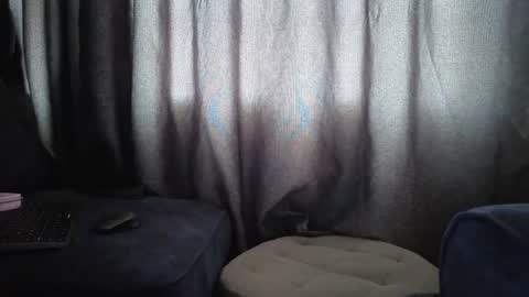 Snapshot of nicckah_ chatting on July 27, 9:27 am Lilly online show from July 27, 9:27 am
