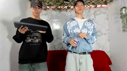 nice_boys11 online show from June 7, 1:26 pm