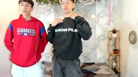 nice_boys11 online show from June 12, 1:32 pm