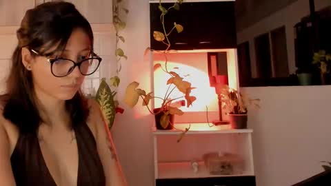 Snapshot of nice_day_ chatting on October 26, 1:11 am day online show from October 26, 1:11 am