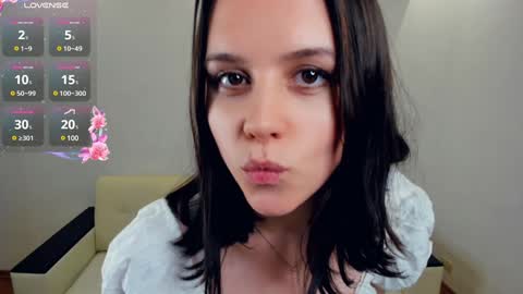 Alice  online show from December 29, 5:44 pm